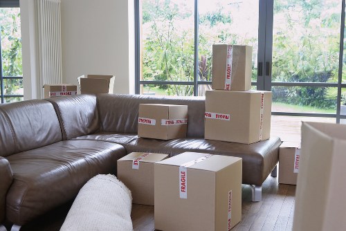 Local commercial movers handling access and transport in Brunswickpark